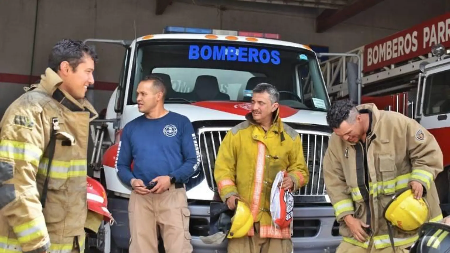 bomberos. archivo